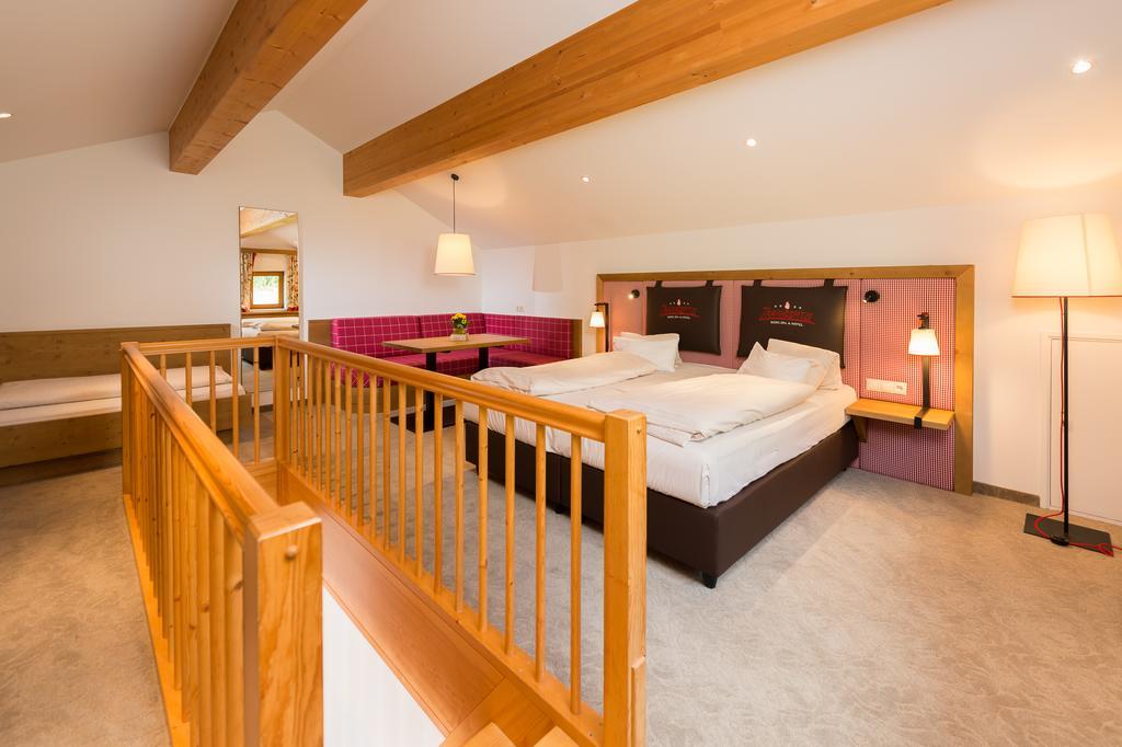 Berg-Spa&Hotel Zamangspitze Sankt Gallenkirch Bagian luar foto