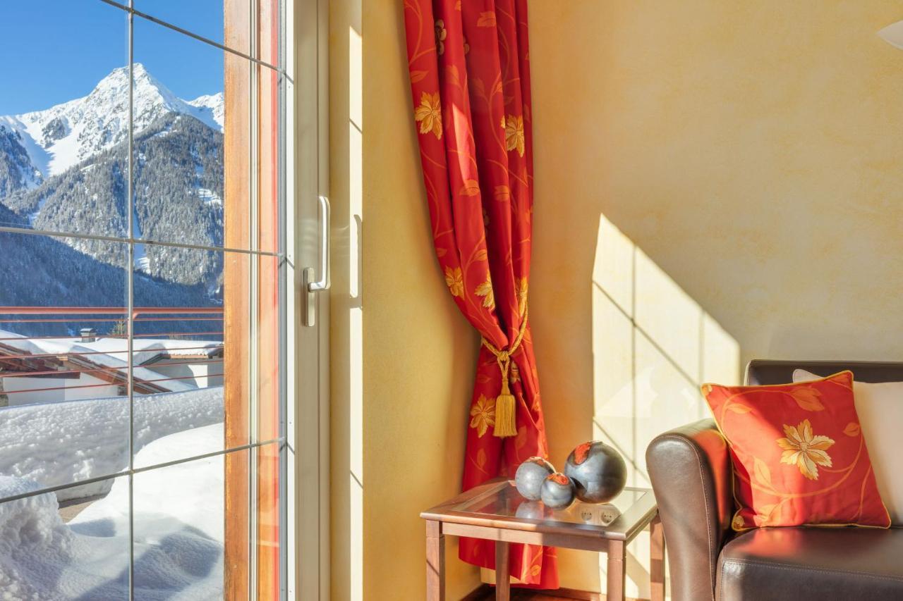 Berg-Spa&Hotel Zamangspitze Sankt Gallenkirch Bagian luar foto