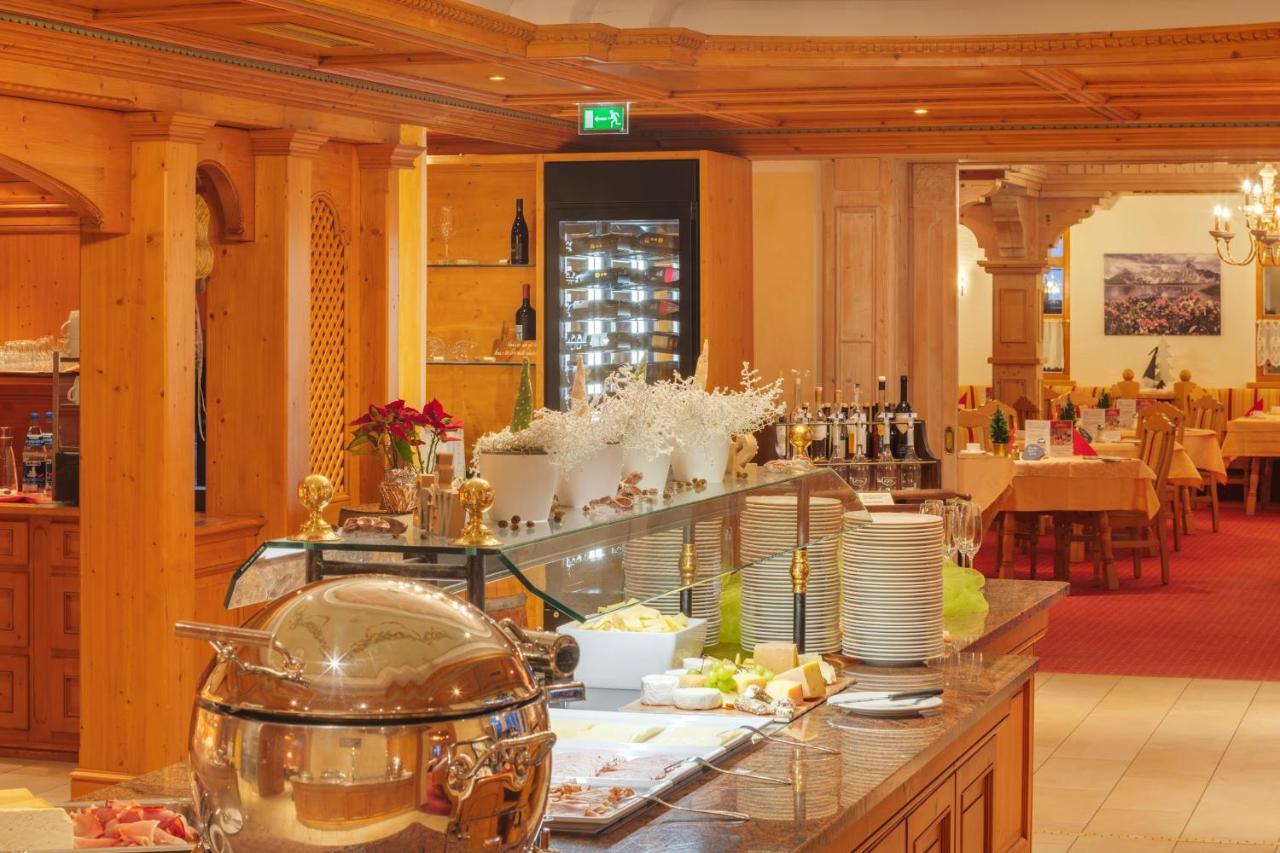 Berg-Spa&Hotel Zamangspitze Sankt Gallenkirch Bagian luar foto