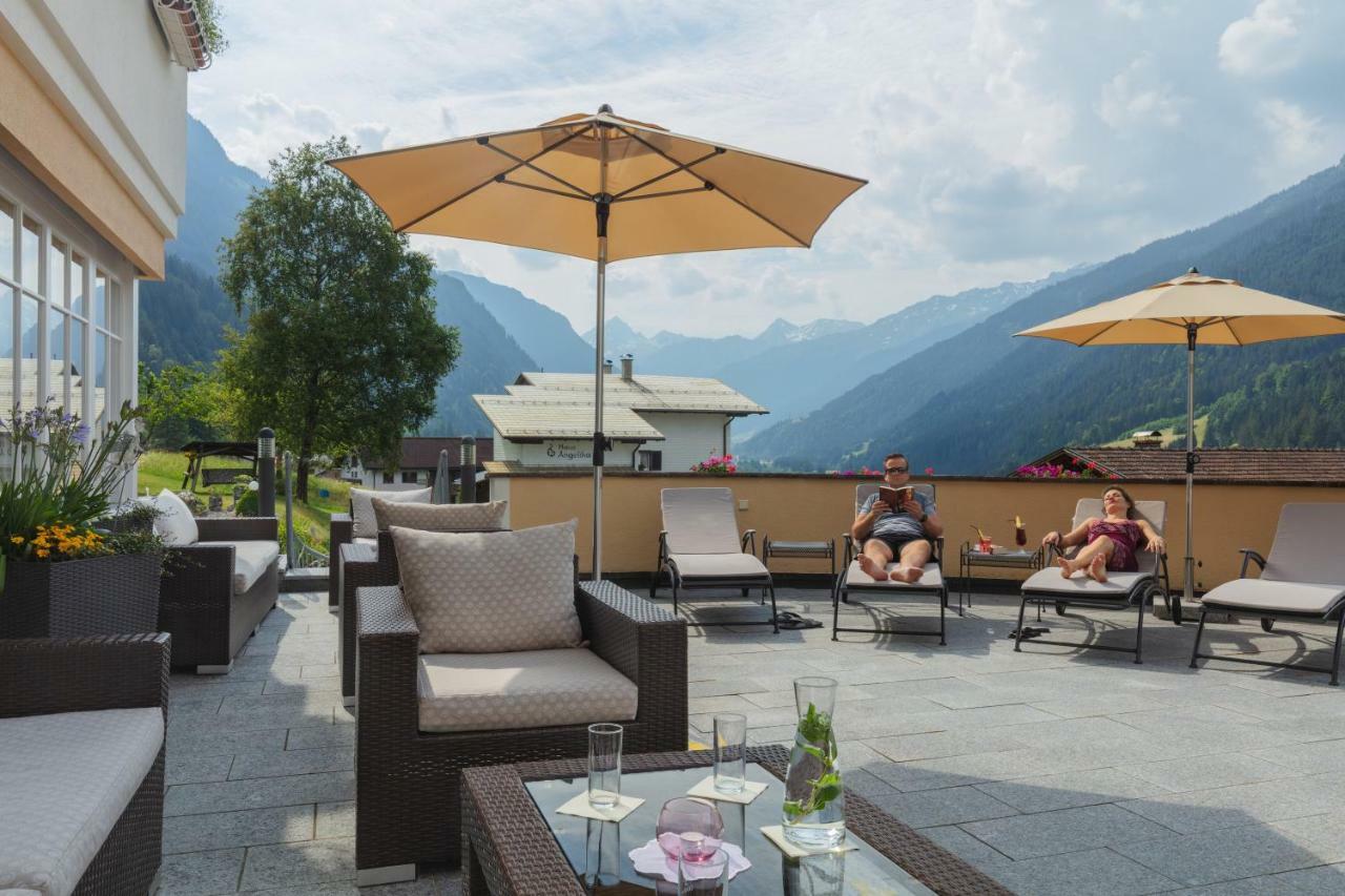 Berg-Spa&Hotel Zamangspitze Sankt Gallenkirch Bagian luar foto