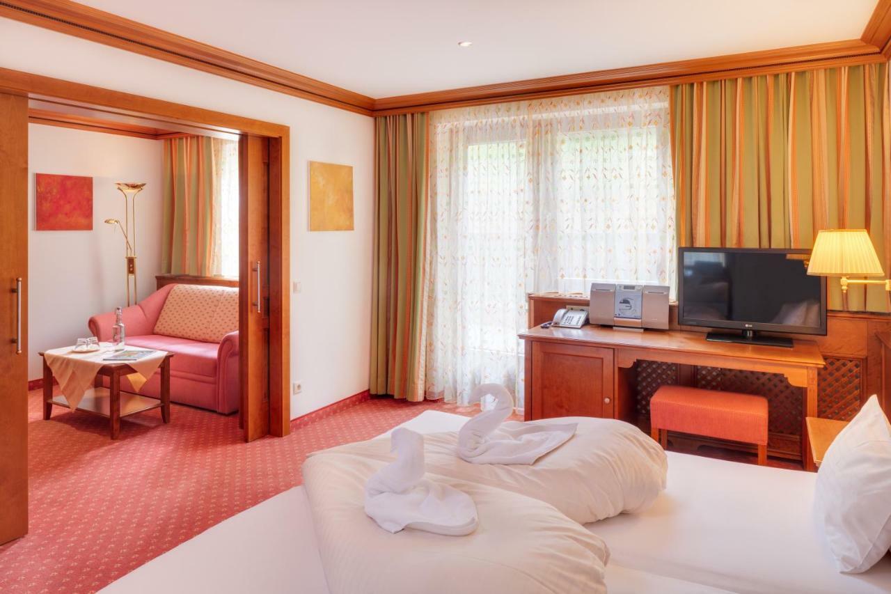Berg-Spa&Hotel Zamangspitze Sankt Gallenkirch Bagian luar foto